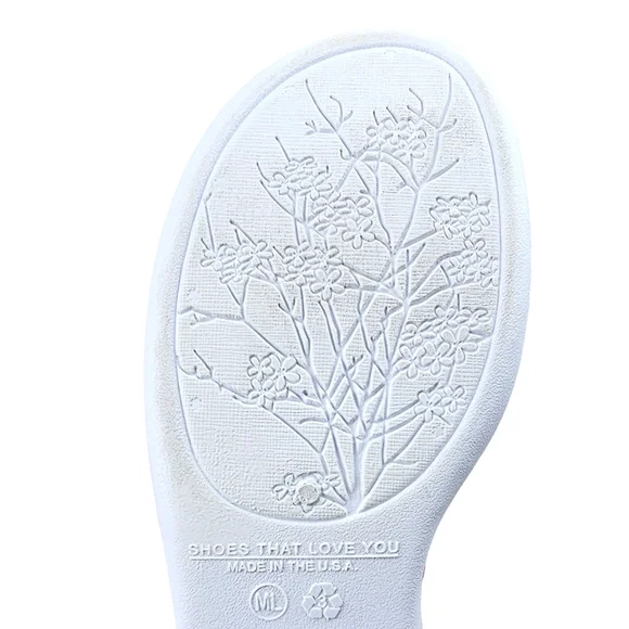 Oka.B Kona Metal Floral Flip Flop Sandals in Salt Size ML - Picture 11 of 12